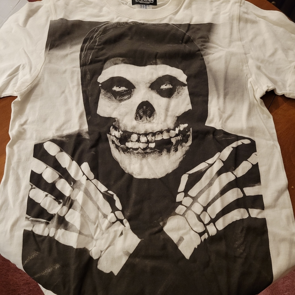 Misfits x Shocker limited edition t-shirt RARE NWT